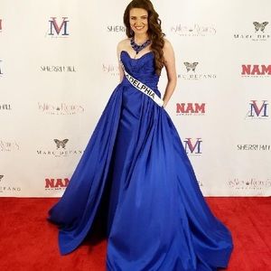 Blue Flowy Train Floor Length Gown Strapless Pageant Prom Jovani Look A Like